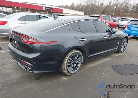 2019 Kia Stinger Premium z USA, uszkodzony, nr VIN KNAE25LAXK6053836